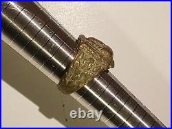 EXTREMELY RARE GERMAN WW2 Personal Effects Ring- Wolf Head with Oak Leaves. Dig