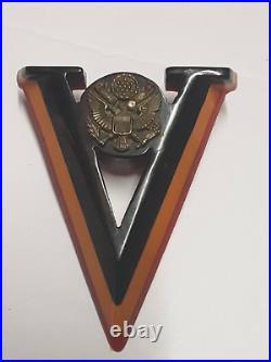 RARE Vintage 1940's WWII U. S. Bakelite Patriotic V is for Victory Brooch PIN