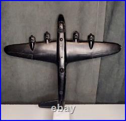 RARE! WWII Aircraft Recognition Spotter 1/72 Model British Sterling Bomber 1942