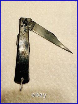 Rare WWII FOLDING KNIFE JAPAN Black Cat Y44Y Vintage Unusual Blade