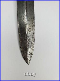 VERY RARE U. S M3 R. C. CO Trench Knife Vintage WWII Military Militaria