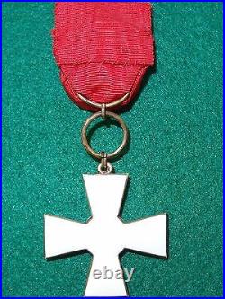 Vintage & Rare Finland Order Of The Lion Medal Officer Grade Post Ww2