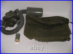 Vintage Rare WWII US Army U Lightweight Service Gas Mask withOriginal Bag
