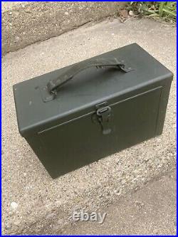 WWII AMMO CAN early WW2 USGI USA Rare Ammo Box m17