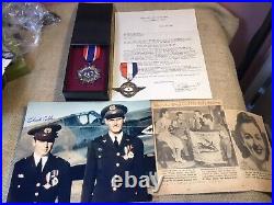 Wwii Rare Avg Flying Tigers Ace's Chinese Winged Star / Cloud & Banner Medal Lot